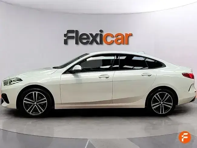 Usado BMW 218 150 CV (110 kW) 2021 Blanco Berlina