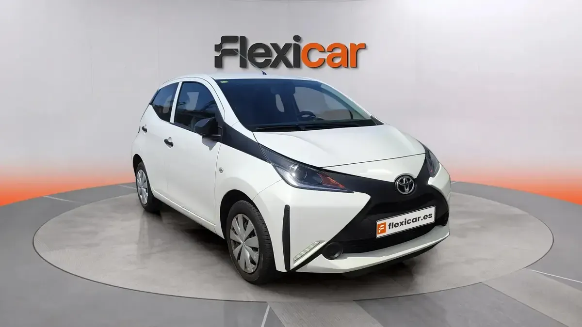 Usado Toyota Aygo X-cite 69 CV (50 kW) 2016 Utilitario