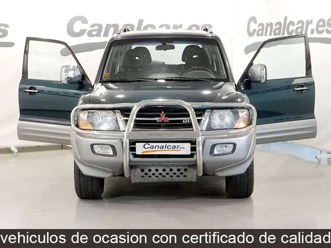Usado Mitsubishi Pajero 165 CV (121 kW) 2000 Verde SUV