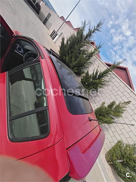 Usado Renault Clio II Exception 105 CV (77 kW) 2007 Rojo Berlina