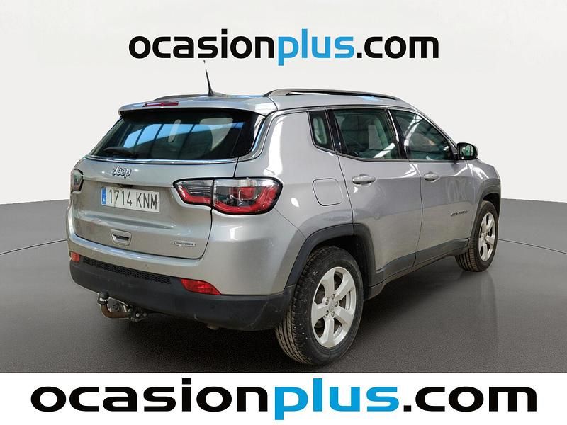 Usado Jeep Compass Longitude 140 CV (102 kW) 2018 Gris / plata SUV