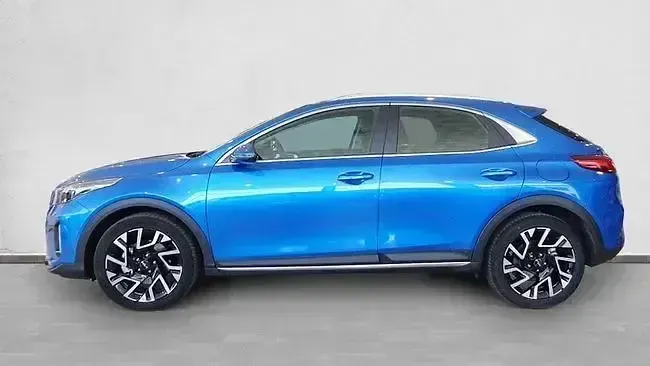 Usado Kia XCeed 140 CV (102 kW) 2025 Azul SUV