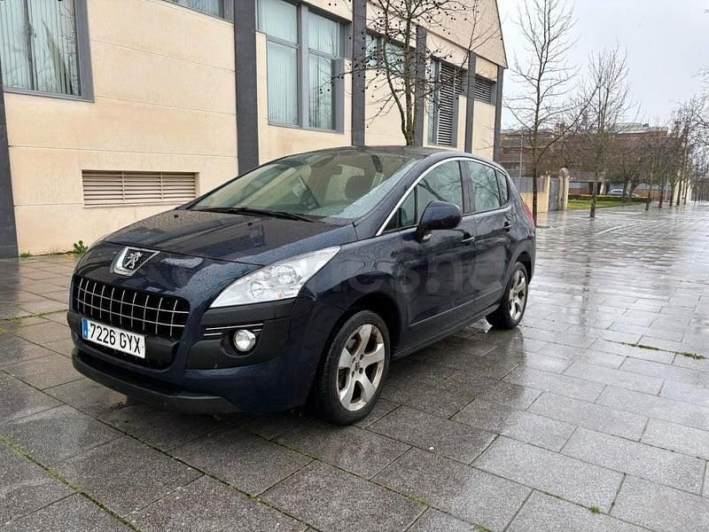 Usado Peugeot 3008 Premium 112 CV (82 kW) 2010 Azul Familiar