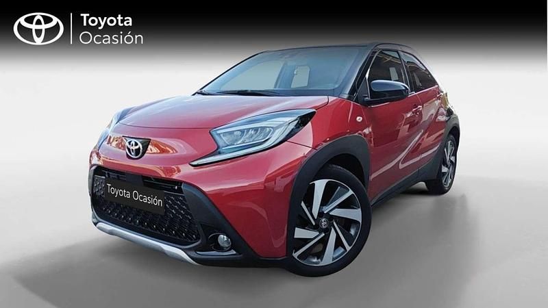Rojo Usado 2022 Toyota Aygo Edition Utilitario | 14.500 € (Un poco caro) - Imagen 1/4