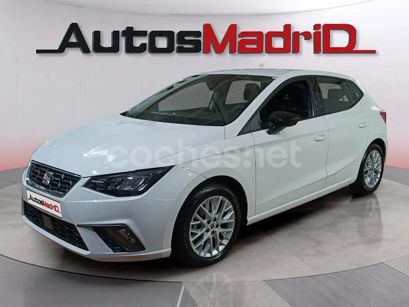 Usado Seat Ibiza FR 115 CV (84 kW) 2024 Blanco Berlina