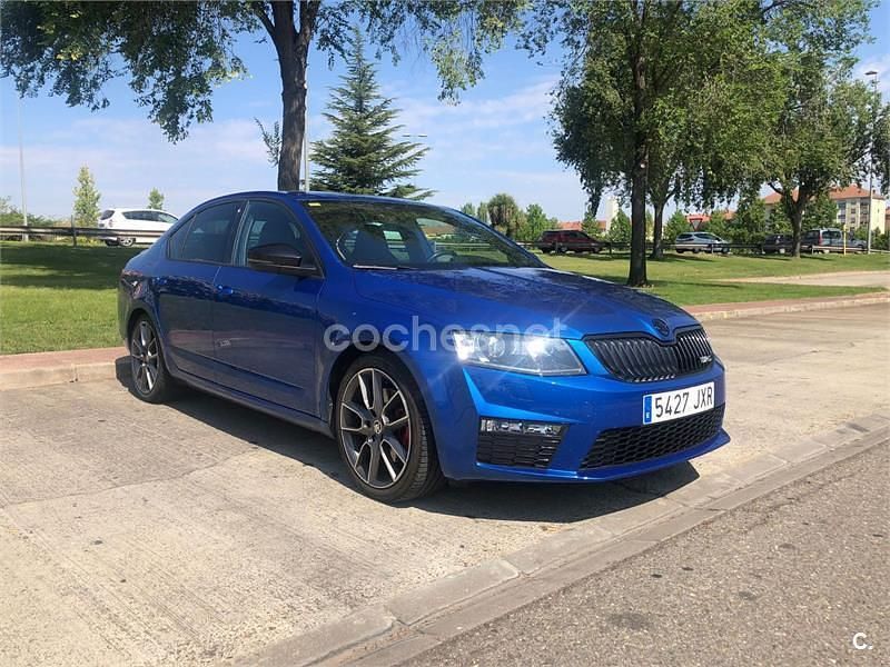 Azul Usado 2017 Skoda Octavia RS Berlina | 16.500 € (Buen precio) - Imagen 1/4