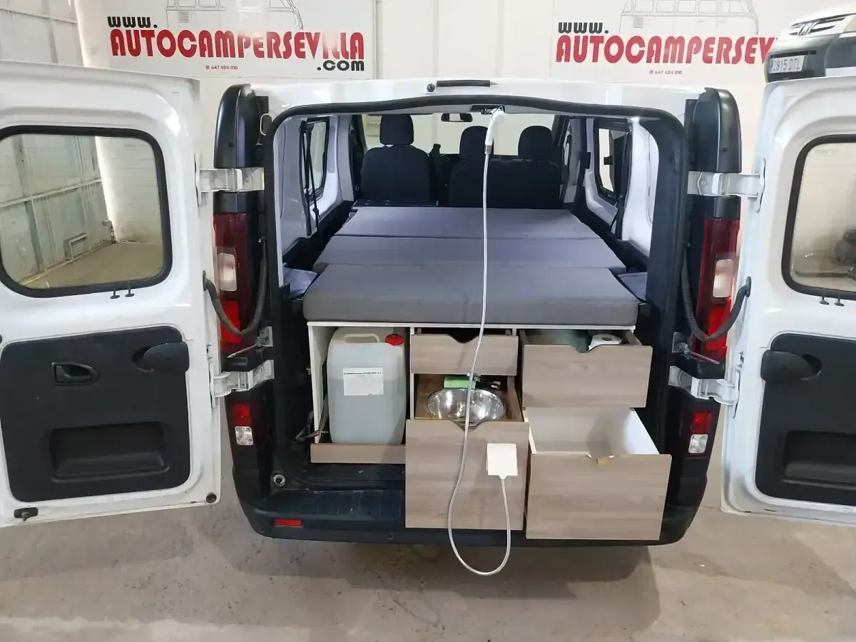 Usado Opel Vivaro S 120 CV (88 kW) 2019 Blanco Monovolumen
