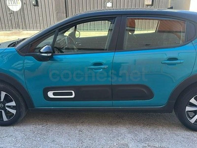 Usado Citroën C3 Feel 102 CV (75 kW) 2021 Verde Utilitario