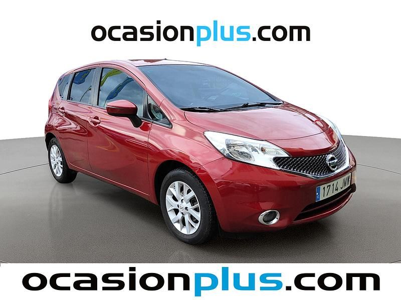 Usado Nissan Note Acenta 80 CV (58 kW) 2016 Rojo Utilitario