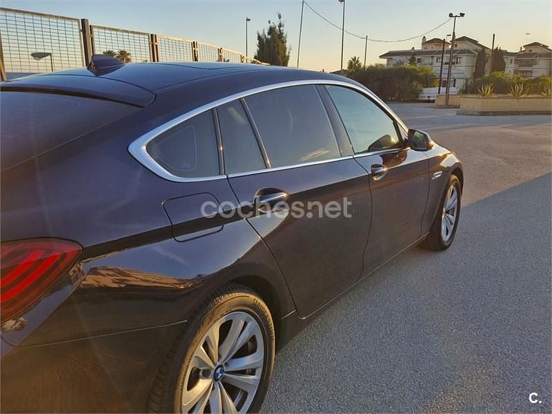 Usado BMW 520 Gran Turismo 184 CV (135 kW) 2014 Azul Berlina