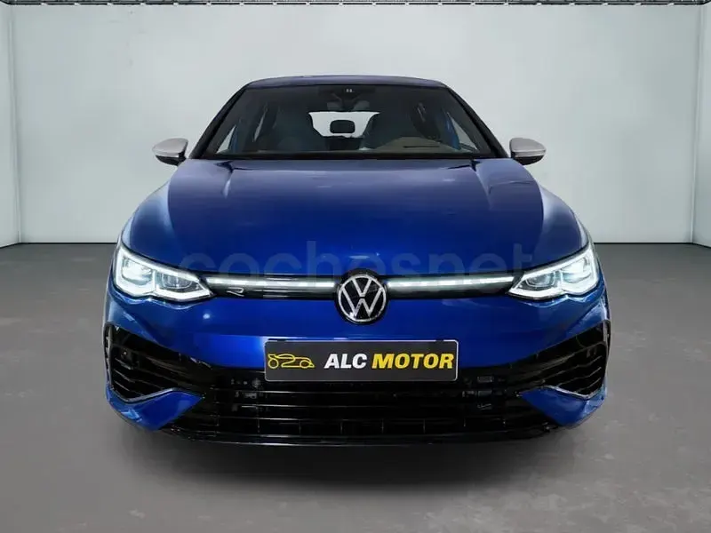 Usado VW Golf VIII R 333 CV (244 kW) 2024 Azul Berlina