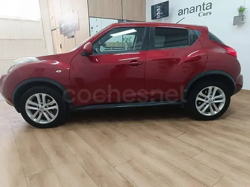 Usado Nissan Juke Tekna 190 HP (139 kW) 2011 Vermelho SUV