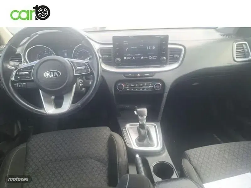 Usado Kia Ceed 120 CV (88 kW) 2021 Blanco Utilitario