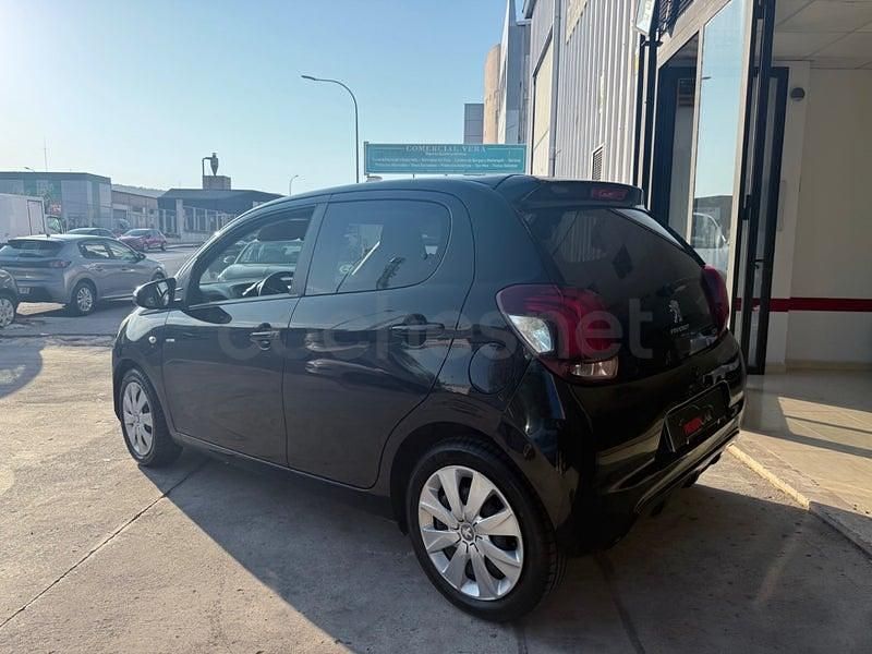 Usado Peugeot 108 Active 72 CV (52 kW) 2021 Negro Berlina