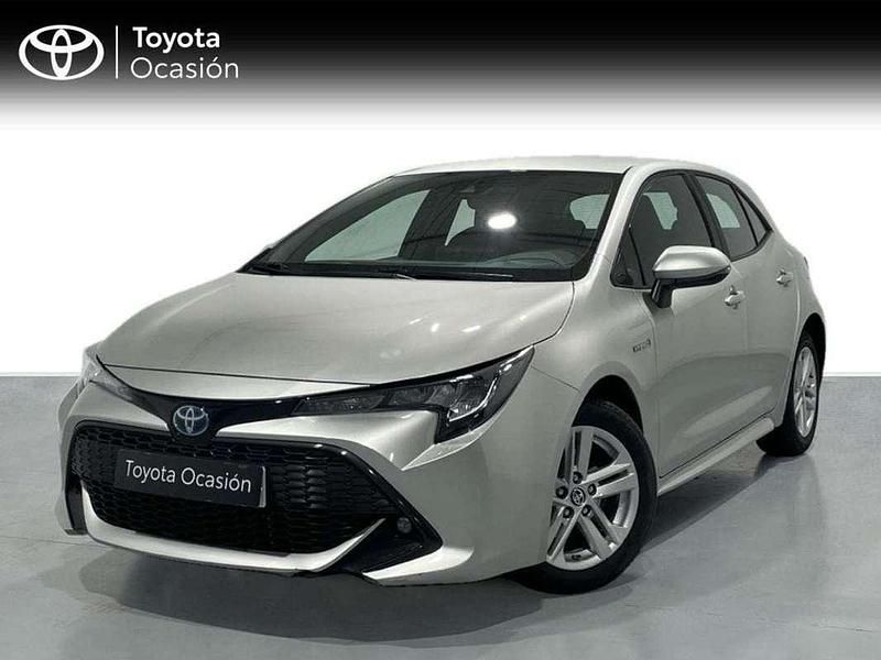 Usado Toyota Corolla Active 122 CV (89 kW) 2021 Gris Utilitario