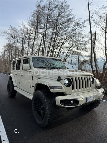 Usado Jeep Wrangler Unlimited Sahara 200 CV (147 kW) 2019 Beige SUV
