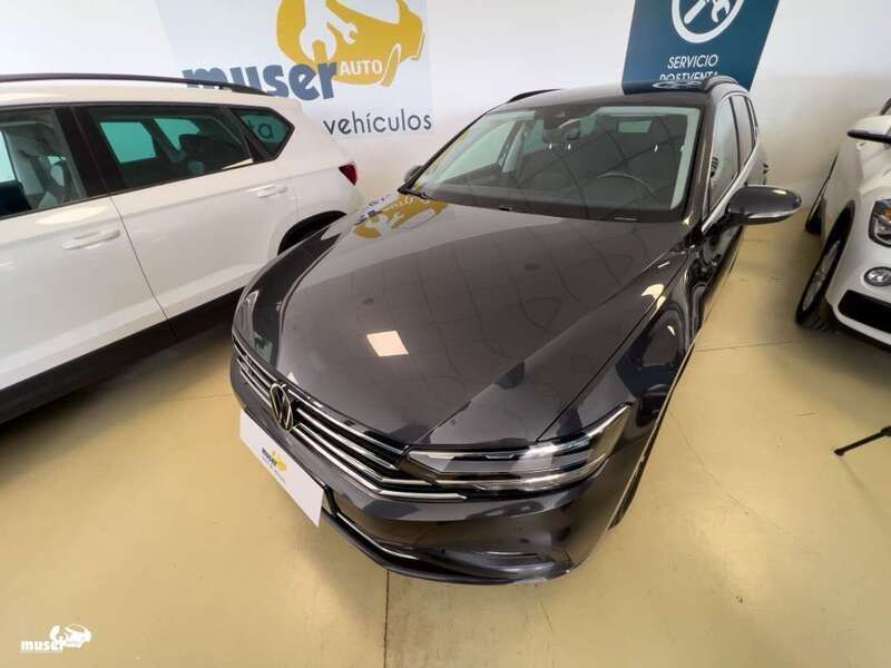 Gris Usado 2021 VW Passat Executive Familiar | 20.600 € (Precio justo) - Imagen 1/4