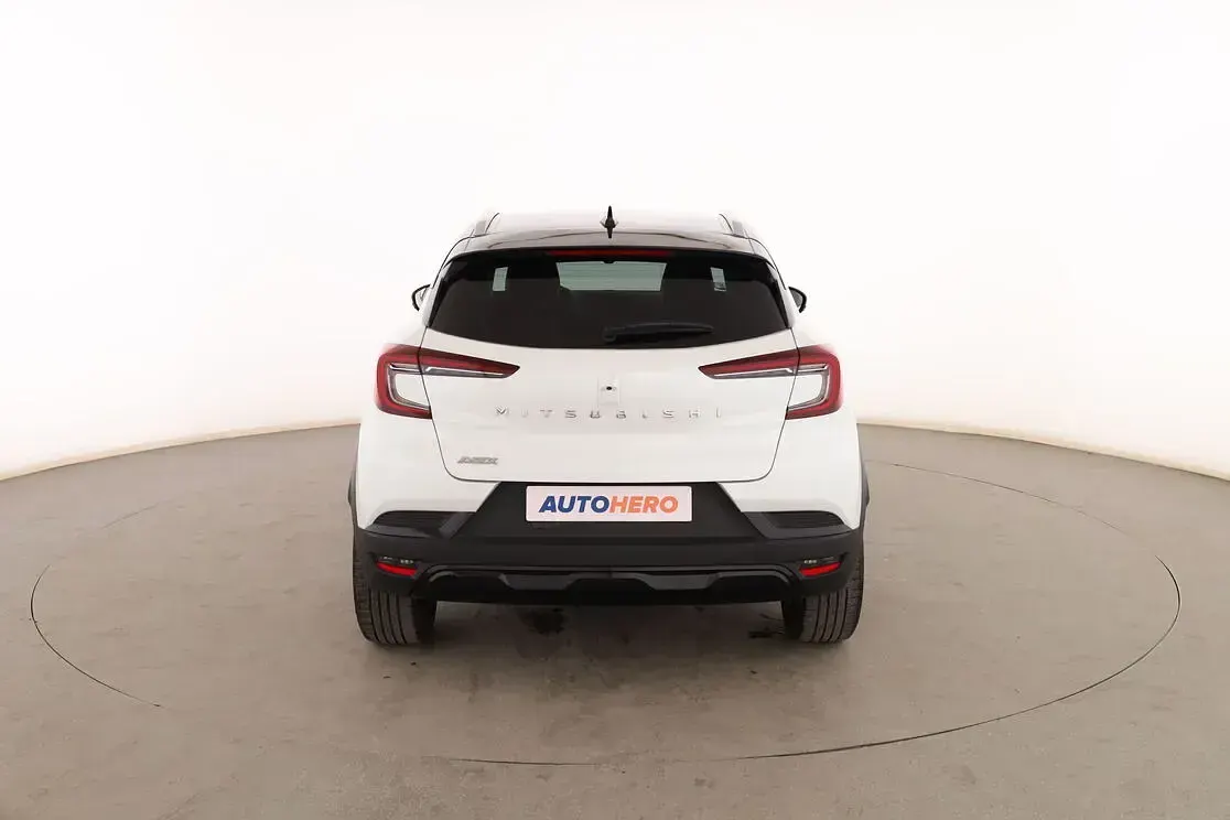 Usado Mitsubishi ASX 140 CV (102 kW) 2023 Blanco SUV