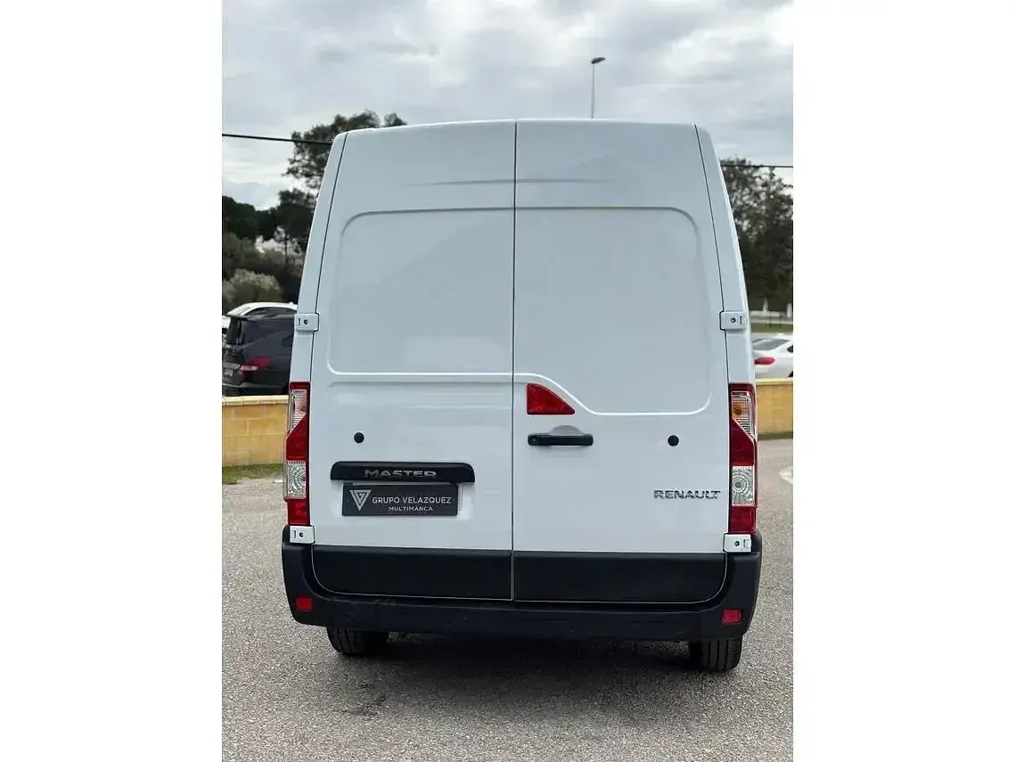 Usado Renault Master 150 CV (110 kW) 2022 Blanco Van