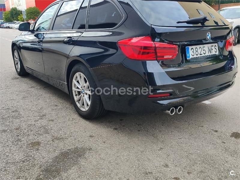 Usado BMW 320 190 CV (139 kW) 2017 Negro Familiar
