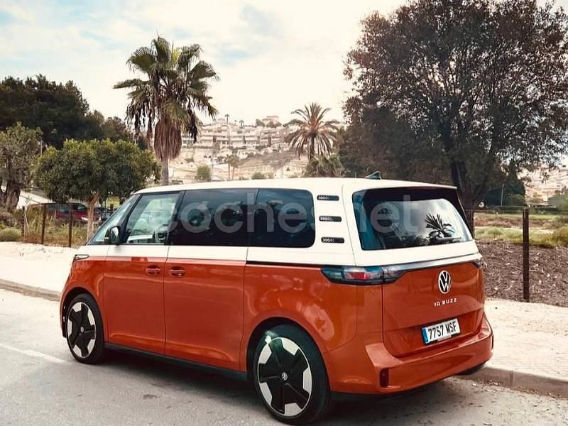 Usado VW ID. Buzz Pro 150 kW (204 CV) 2024 Eléctrico Monovolumen