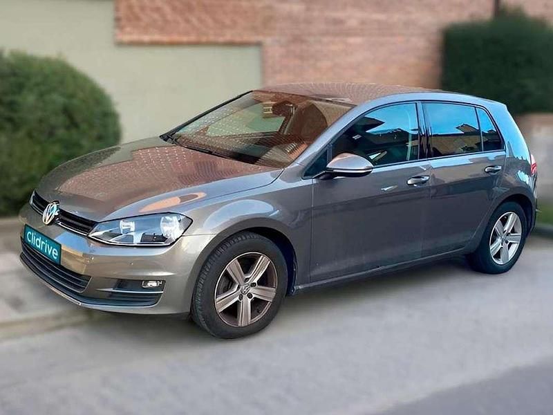 Usado VW Golf VII Advance 122 CV (89 kW) 2015 Gris Utilitario