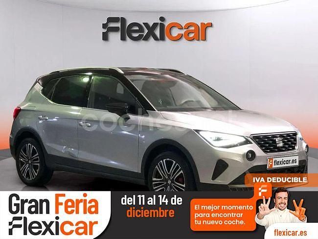 Gris / plata Usado 2024 Seat Arona FR SUV | 19.290 € (Precio justo) - Imagen 1/4