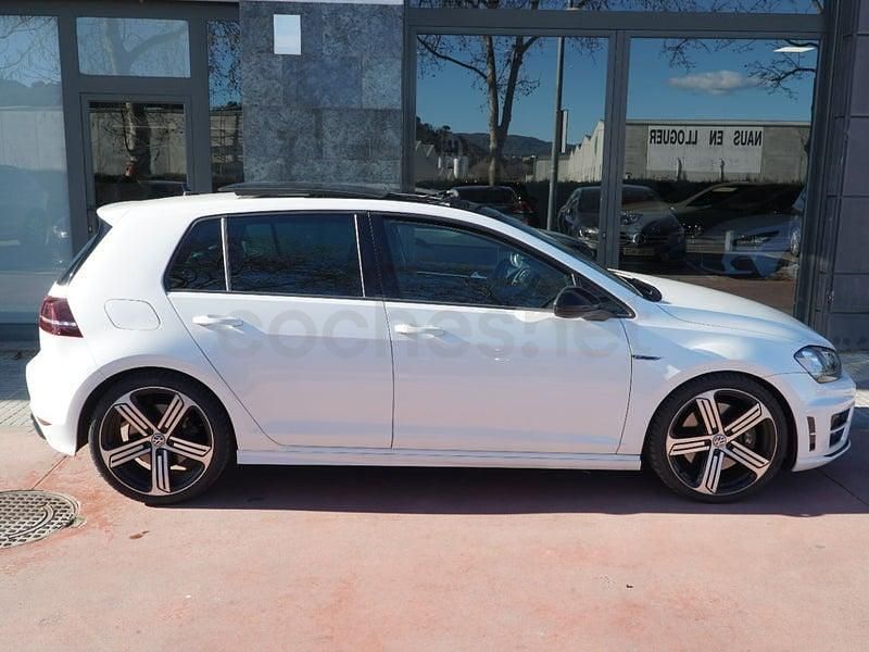 Usado VW Golf VII R 300 CV (220 kW) 2015 Blanco Berlina