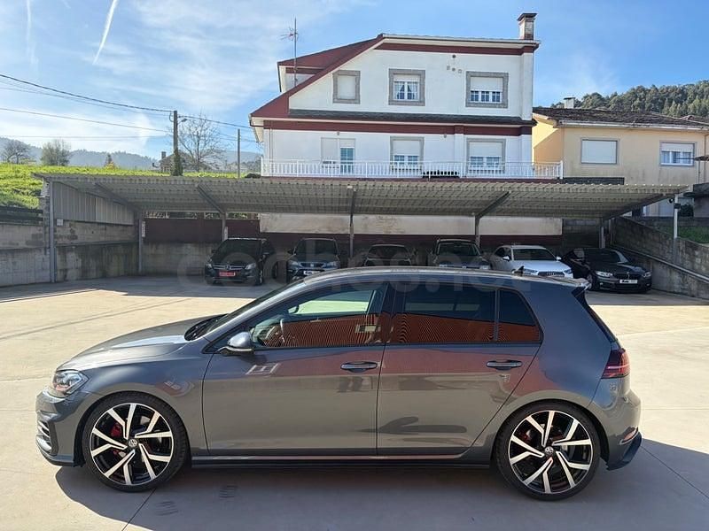 Usado VW Golf VII GTI 230 CV (169 kW) 2018 Gris / plata Berlina