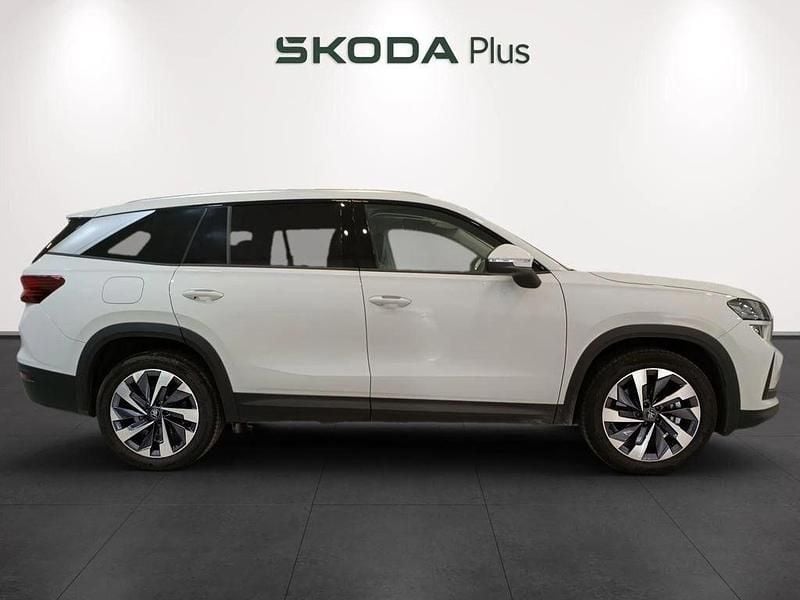 Usado Skoda Kodiaq Selection 204 CV (150 kW) 2025 Blanco SUV