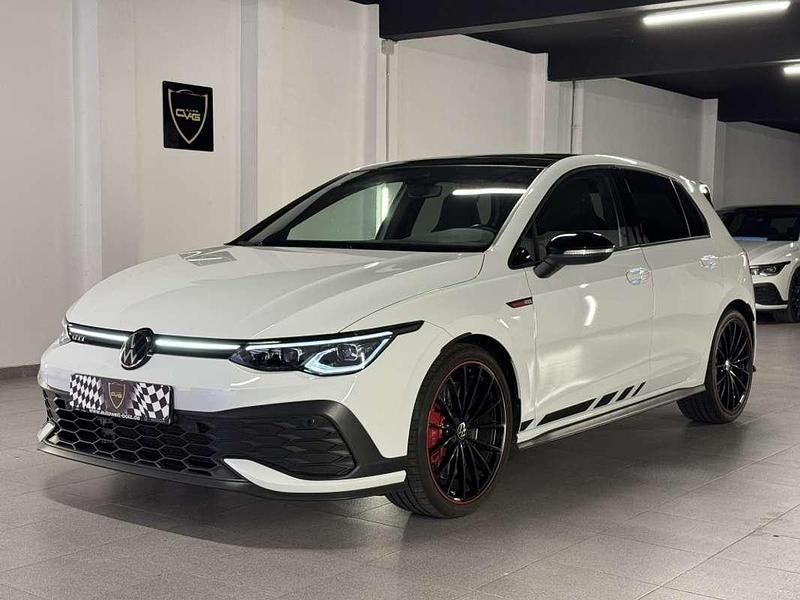 Usado VW Golf VIII GTI 300 CV (220 kW) 2023 Blanco Utilitario