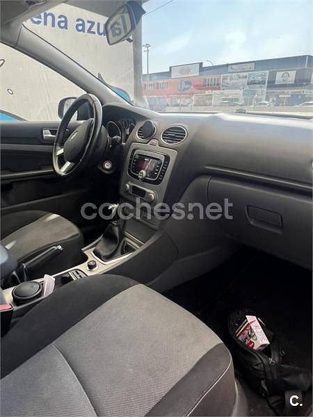Azul Usado 2009 Ford Focus Trend Familiar | 3800 € (Precio justo) - Imagen 1/4
