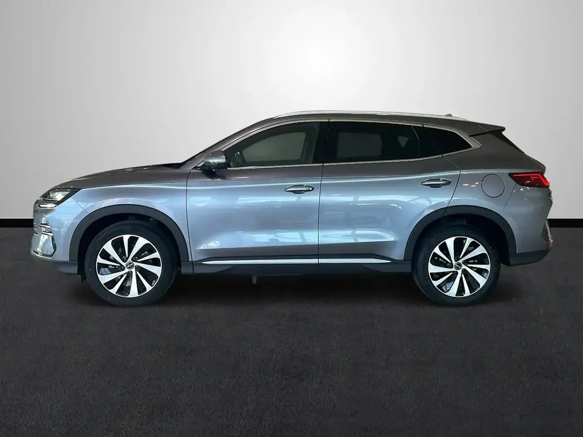 Usado BYD Seal U Comfort 217 CV (159 kW) 2025 Gris SUV