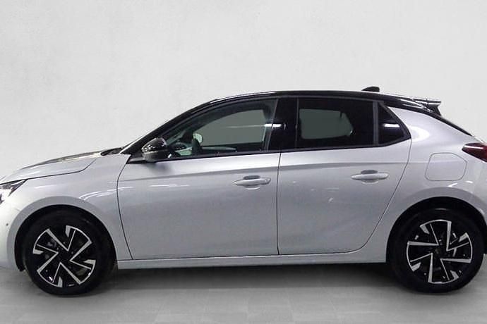 Usado Opel Corsa 100 CV (73 kW) 2025 Utilitario