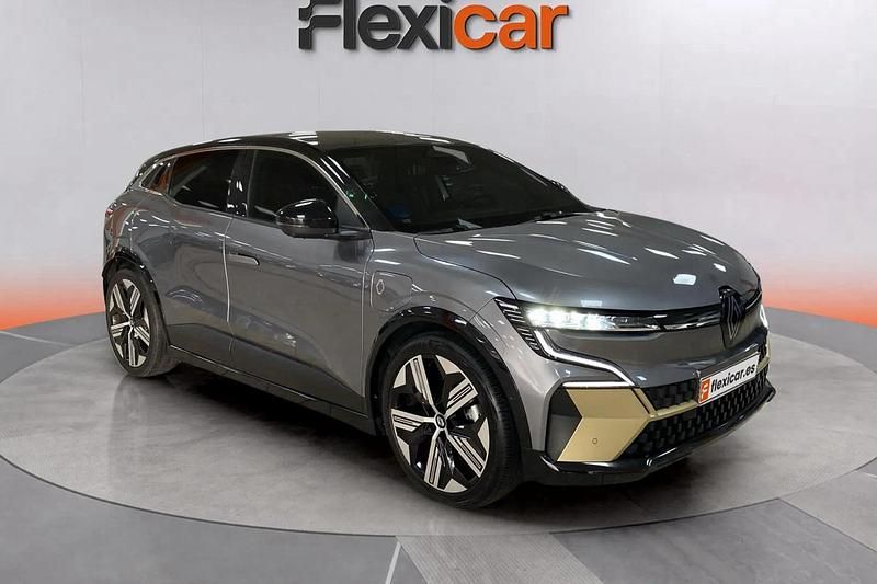 Gris Usado 2022 Renault Mégane Equilibre Berlina | 22.990 € (Caro) - Imagen 1/4