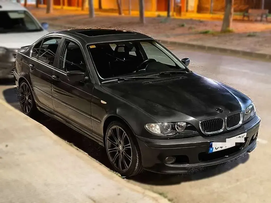 Usado BMW 320 150 CV (110 kW) 2002 Negro Berlina