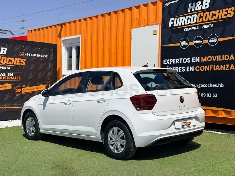 Usado VW Polo Edition 80 CV (58 kW) 2021 Blanco Utilitario