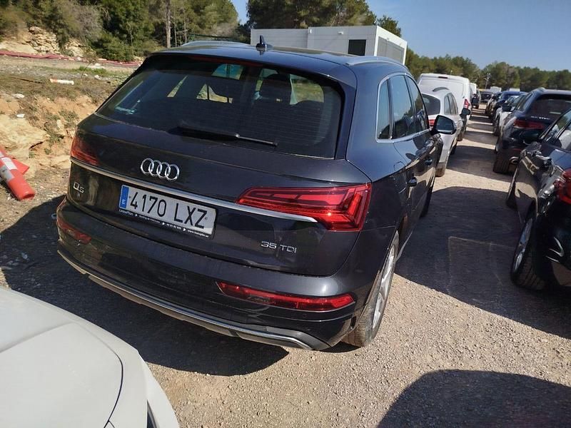 Usado Audi Q5 Advanced Plus 163 CV (119 kW) 2022 Gris SUV
