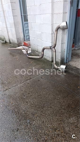 Usado Ford Mondeo Ghia 136 CV (100 kW) 1996 Verde Berlina