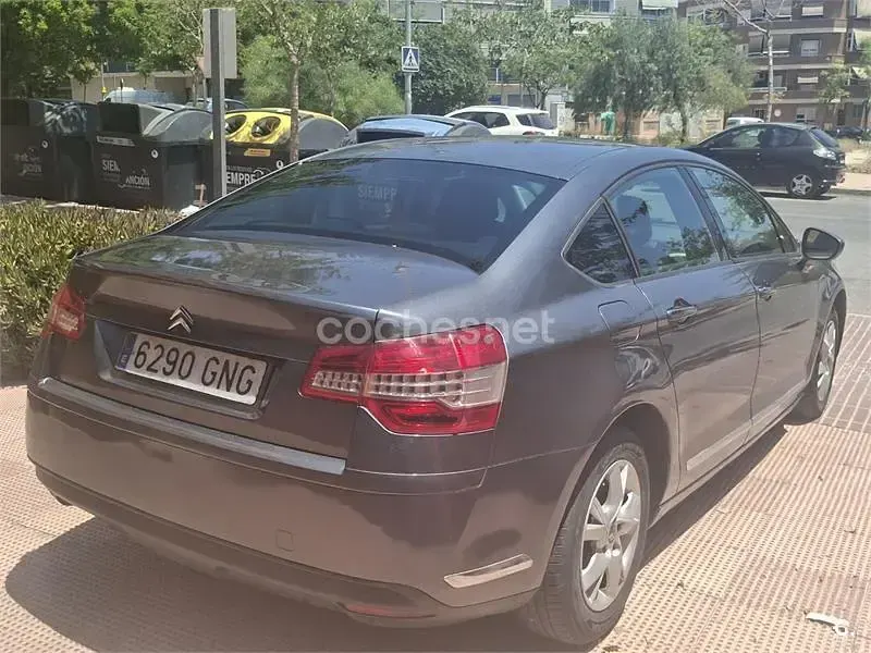 Usado Citroën C5 Business Class 109 CV (80 kW) 2009 Gris / plata Berlina
