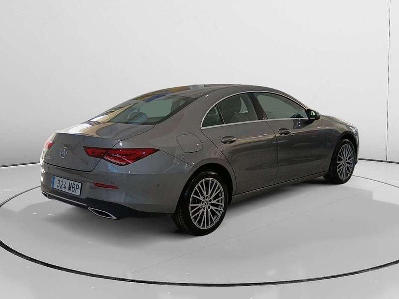 Usado Mercedes CLA250e 224 CV (164 kW) 2022 Gris Berlina