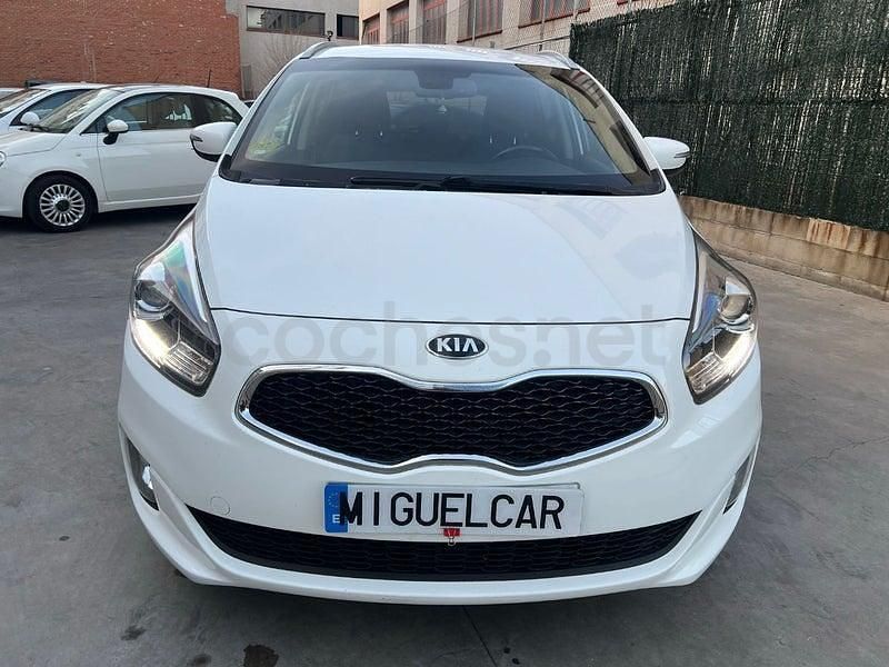Usado Kia Carens 115 CV (84 kW) 2014 Blanco Monovolumen