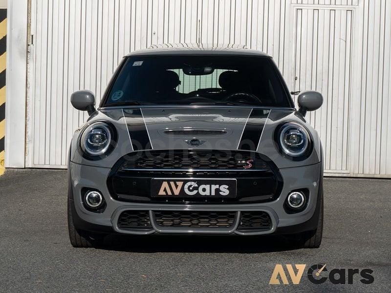 Usado Mini Cooper S 178 HP (130 kW) 2020 Cinzento Citadino