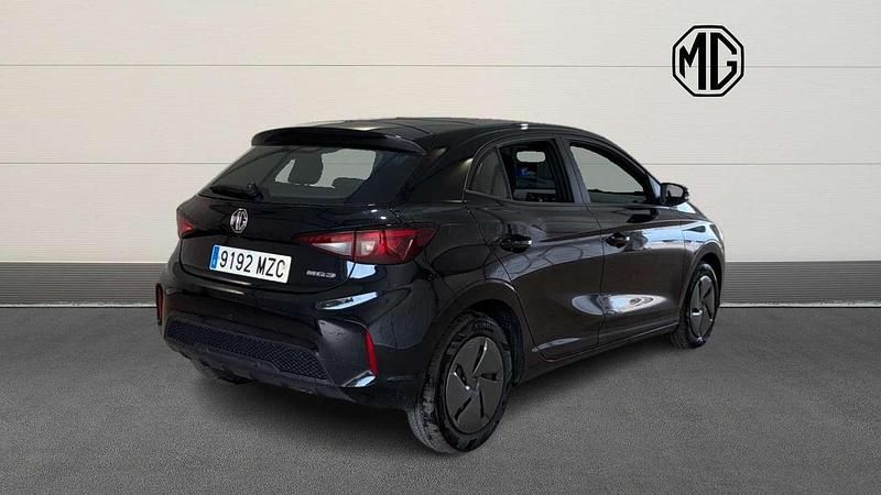 Usado MG MG3 116 CV (85 kW) 2025 Negro Utilitario