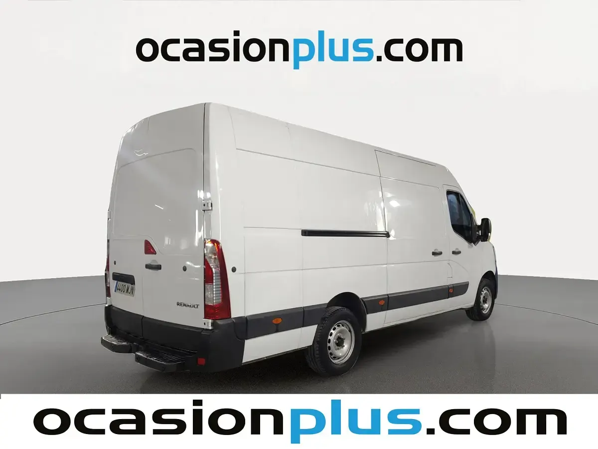 Usado Renault Master 145 CV (106 kW) 2023 Blanco Monovolumen