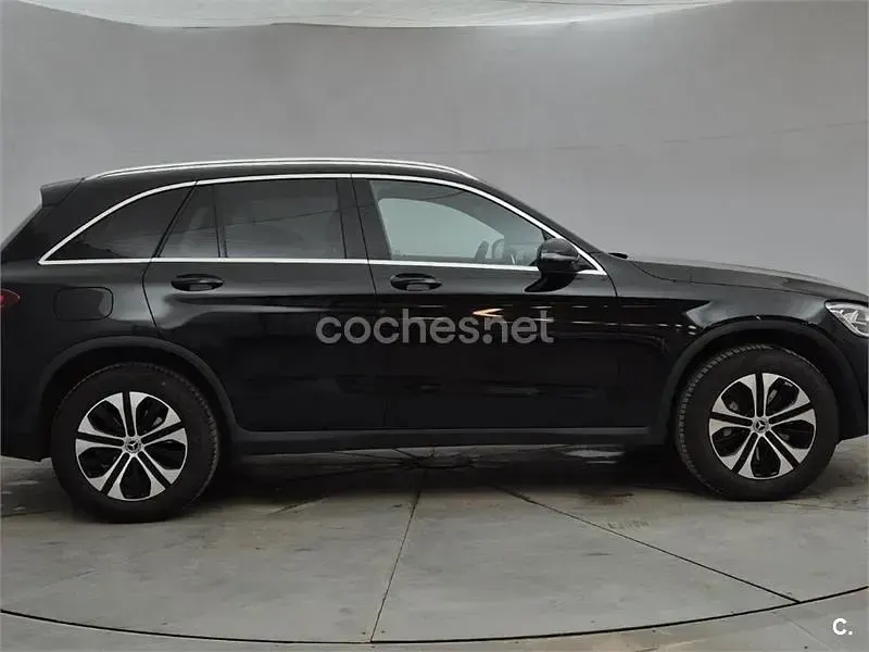 Usado Mercedes GLC300e 320 CV (235 kW) 2022 Negro SUV