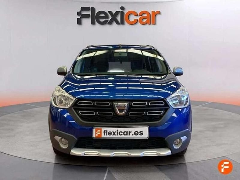 Usado Dacia Lodgy Comfort 116 CV (85 kW) 2022 Azul Monovolumen