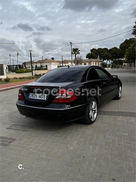 Usado Mercedes CLK220 Avantgarde 150 CV (110 kW) 2008 Negro Coupe