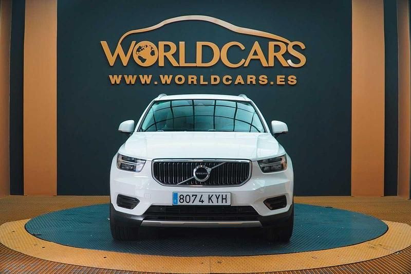 Usado Volvo XC40 Momentum 190 CV (139 kW) 2019 Blanco SUV