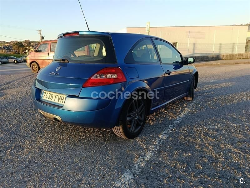 Usado Renault Mégane II GT 150 CV (110 kW) 2007 Azul Berlina